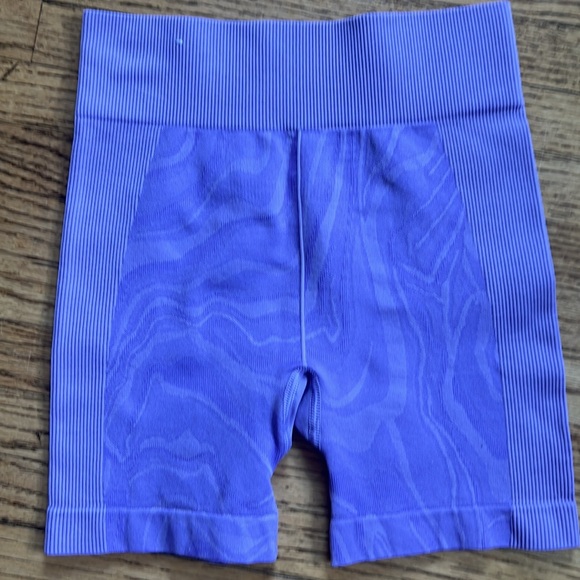 All in Motion Seamless Violet tank and short set, size S(6/7) - Picture 6 of 6